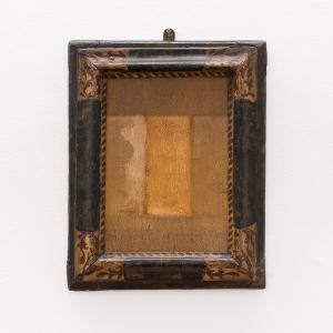 Sin título, 2022. Acrílico sobre tabla. Marco de finales del s. XVII  inicios del s.XVIII. 48.5 x 37 cm. AN-0115