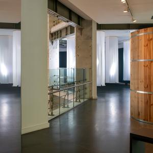 Vista de la exposición Tres experiencias formales, comisariada por Miguel Cereceda. CentroCentro. Madrid, España. Junio - Octubre 2025.